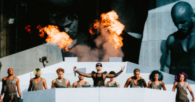 Pedro Sampaio marcou o primeiro dia do Rock in Rio Lisboa, com “o maior cavalinho do mundo”